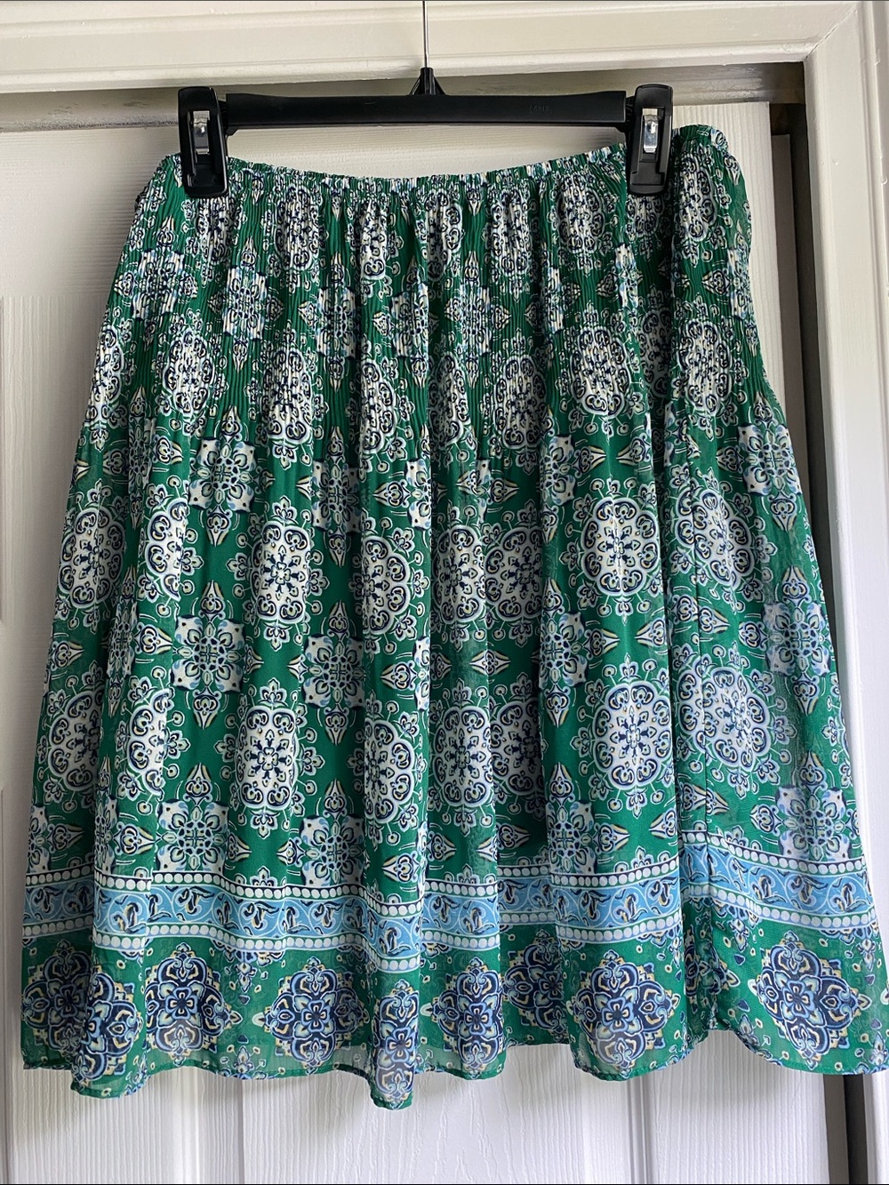 Max studio green boho skirt